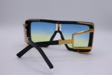 Load image into Gallery viewer, Wide Frame Luxury Sunglasses - Pamela's Younique Boutique