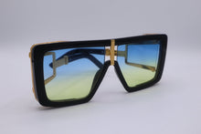 Load image into Gallery viewer, Wide Frame Luxury Sunglasses - Pamela's Younique Boutique