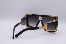 Load image into Gallery viewer, Wide Frame Luxury Sunglasses - Pamela's Younique Boutique