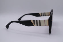 Load image into Gallery viewer, Woman Square Sunglasses With Pattern On The Side - Pamela's Younique Boutique